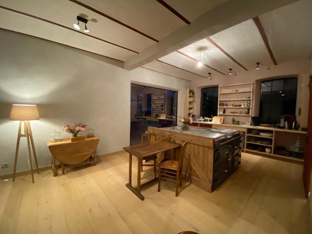 Guesthouse Graaf Jan Kaprijke ภายนอก รูปภาพ